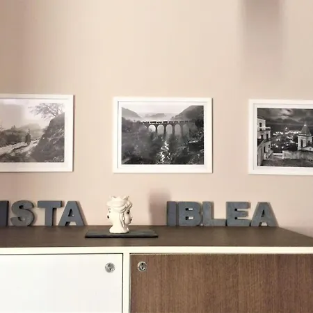 Vista Iblea 3*